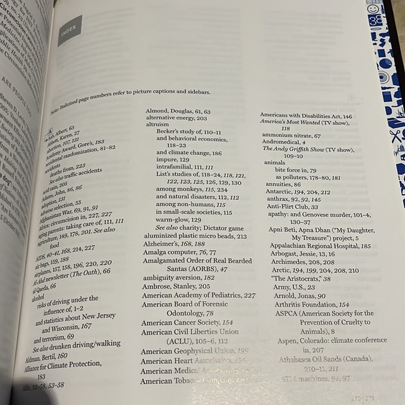 Super Freakonomics Book - Picture 8 of 8